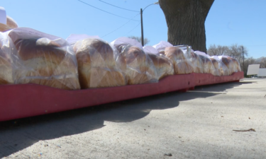 Local business distributes 1,200 loaves of bread