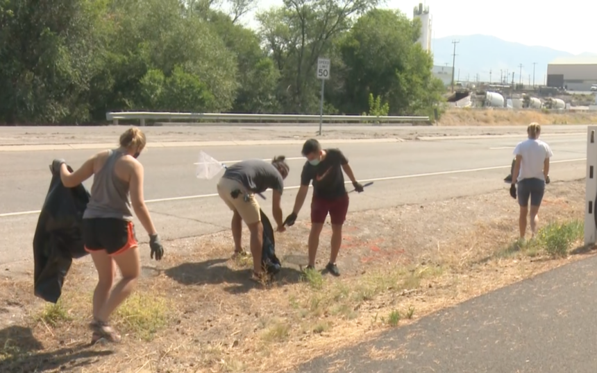 ISU students help in Portneuf River cleanup