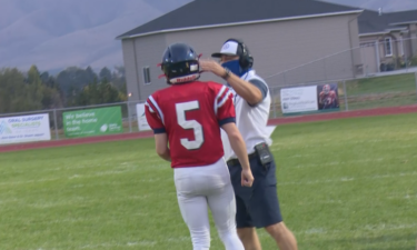 #5 QB Zach Park gets play from HC Dave Spillett in Pocatello's 32-6 win over Idaho Falls