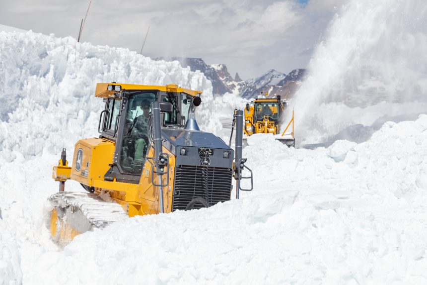 Plowing Beartooth Highway 2021 (11)