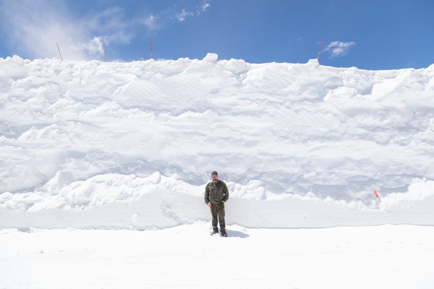 Plowing Beartooth Highway 2021 (26)