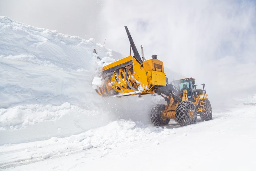 Plowing Beartooth Highway 2021 (30)