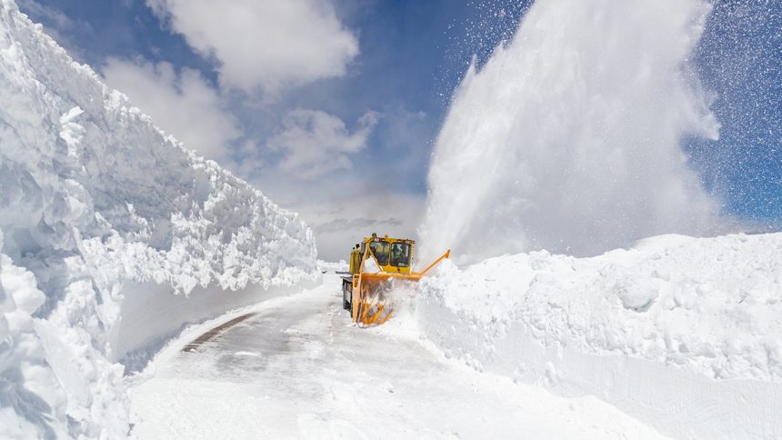 Plowing Beartooth Highway NPS : Jacob W. Frank