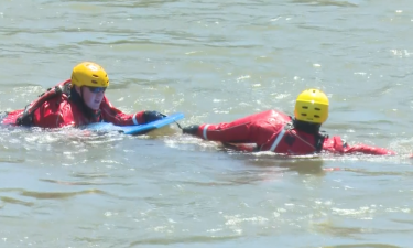 IFFD recruits in Snake River for water rescue training