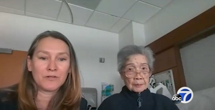 <i>KGO</i><br/>Viva Taylor (left) sits next to her aunt