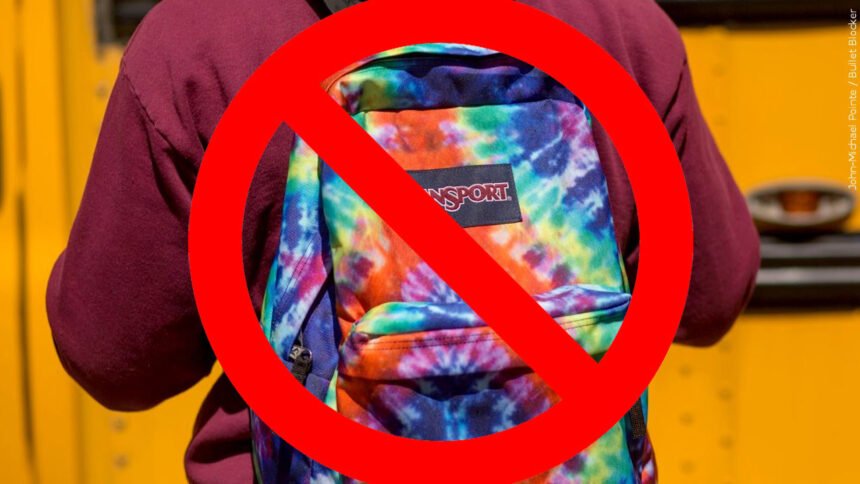 Backpacks banned logo