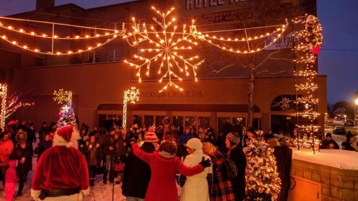 Idaho Falls Christmas tree lighting ceremony set Friday LocalNews8