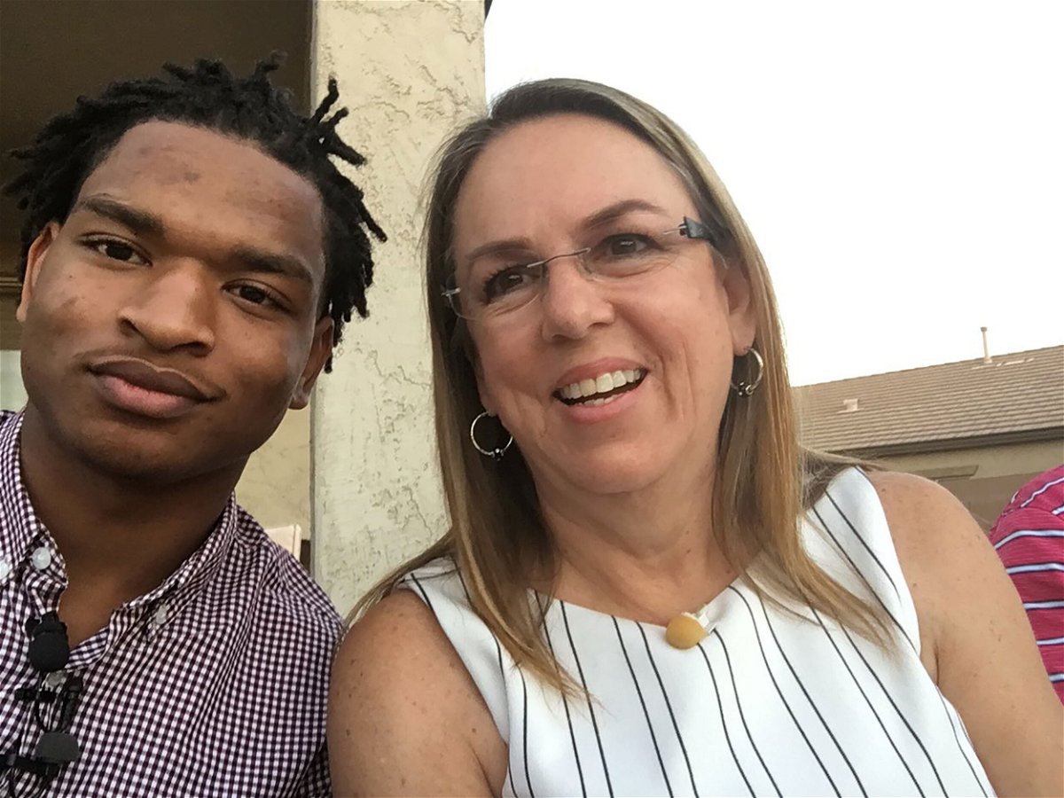<i>Courtesy Jamal Hinton</i><br/>Jamal Hinton and Wanda Dench will enjoy a Thanksgiving meal together for a sixth year after an accidental text.