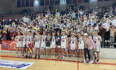 Pocatello players celebrate with student section in 67-53 win over Preston