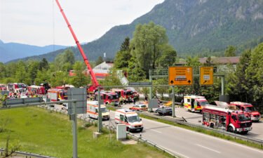 Emergency and rescue teams at the scene of a train derailment in Garmisch-Partenkirchen
