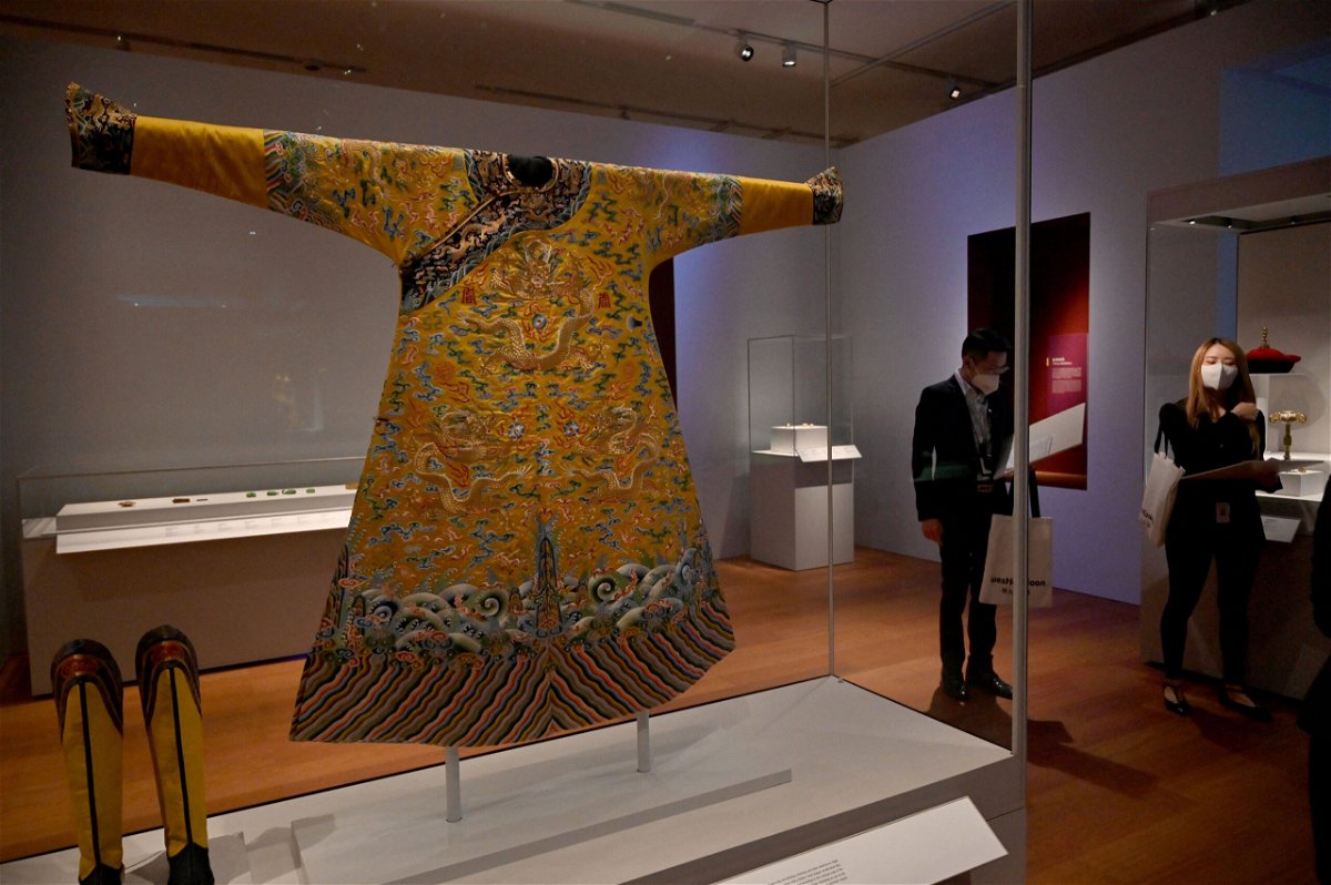 <i>Peter Parks/AFP/Getty Images</i><br/>A festive robe from the Qianlong period (1736 to 1795) is displayed during a media preview of the Hong Kong Palace Museum in Hong Kong on June 22.