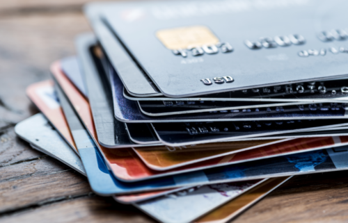 Here's how credit card debt varies by state in 2022