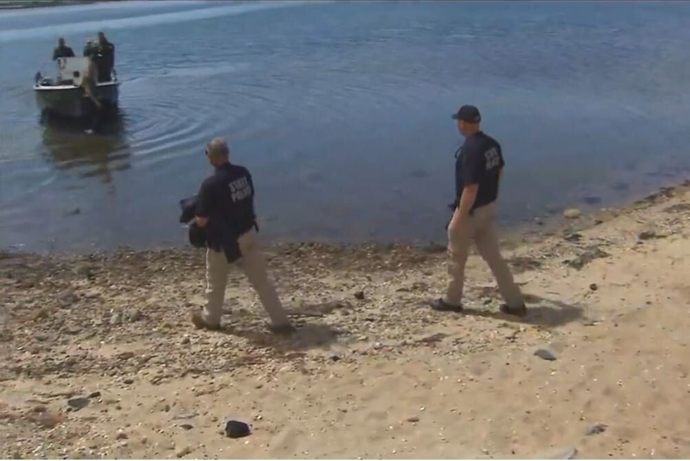 <i>WBZ</i><br/>Brothers who jumped off Martha's Vineyard Jaws bridge identified. Search teams returned to the water Tuesday around the Jaws bridge on Martha's Vineyard