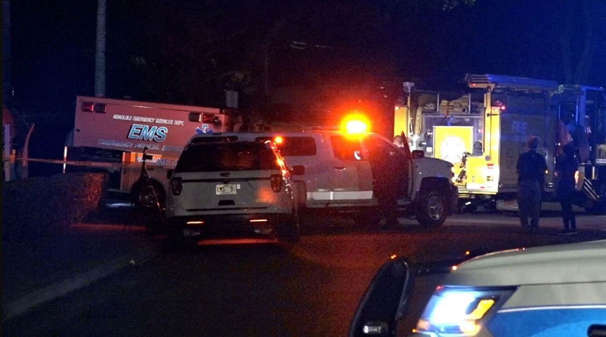 <i>KITV</i><br/>A patient is dead and a paramedic is in critical condition after an ambulance reportedly exploded while entering Adventist Health Castle in Kailua