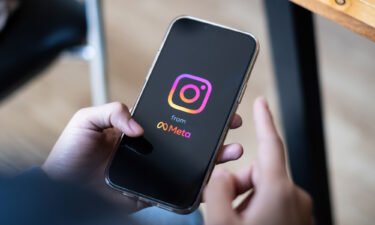 Instagram is testing a feature called "IG Candid Challenges" that appears strikingly similar to the core concept of BeReal