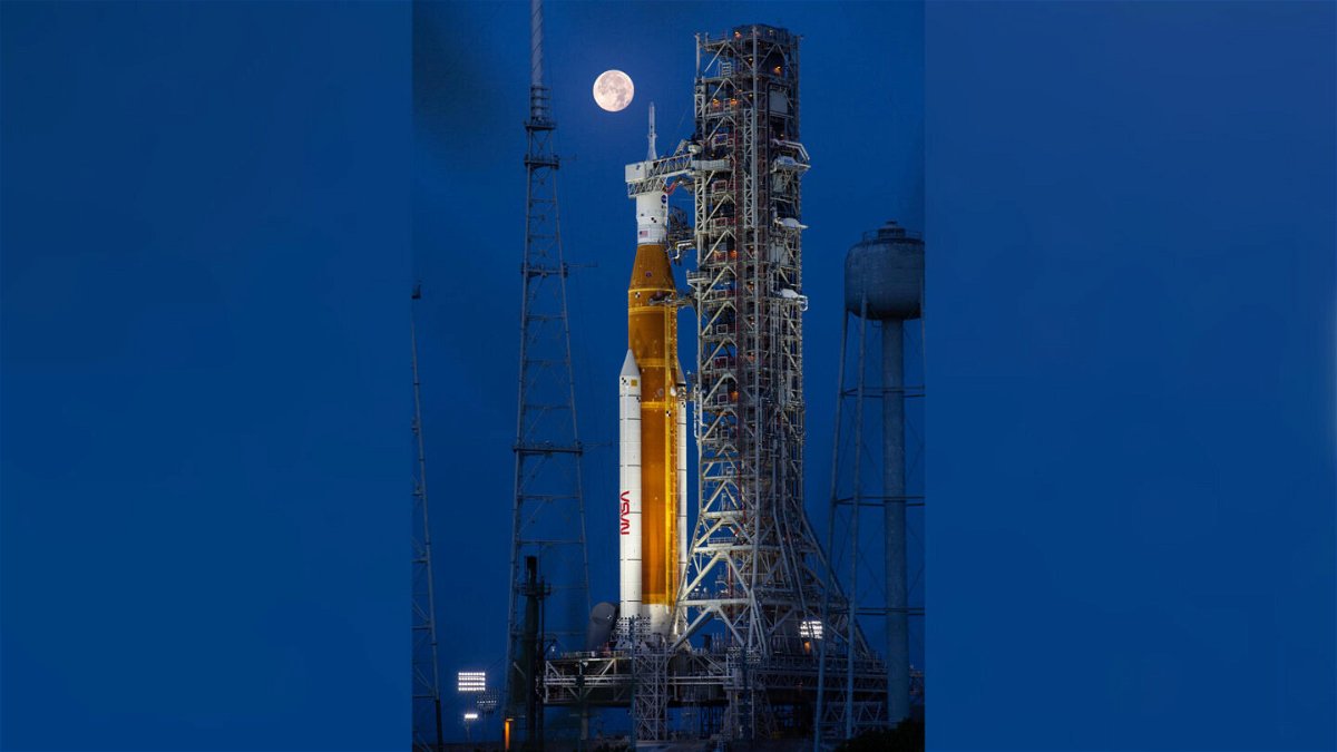 <i>Cory Huston/NASA</i><br/>The Artemis I Space Launch System (SLS) and Orion spacecraft