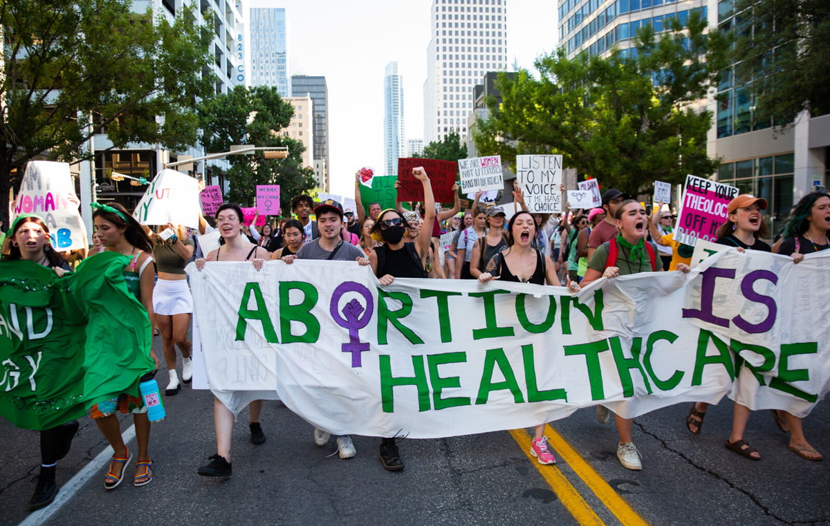 <i>Sara Diggins/USA TODAY NETWORK/Reuters</i><br/>A federal judge blocks HHS guidance that emergency medical care must include abortion services.