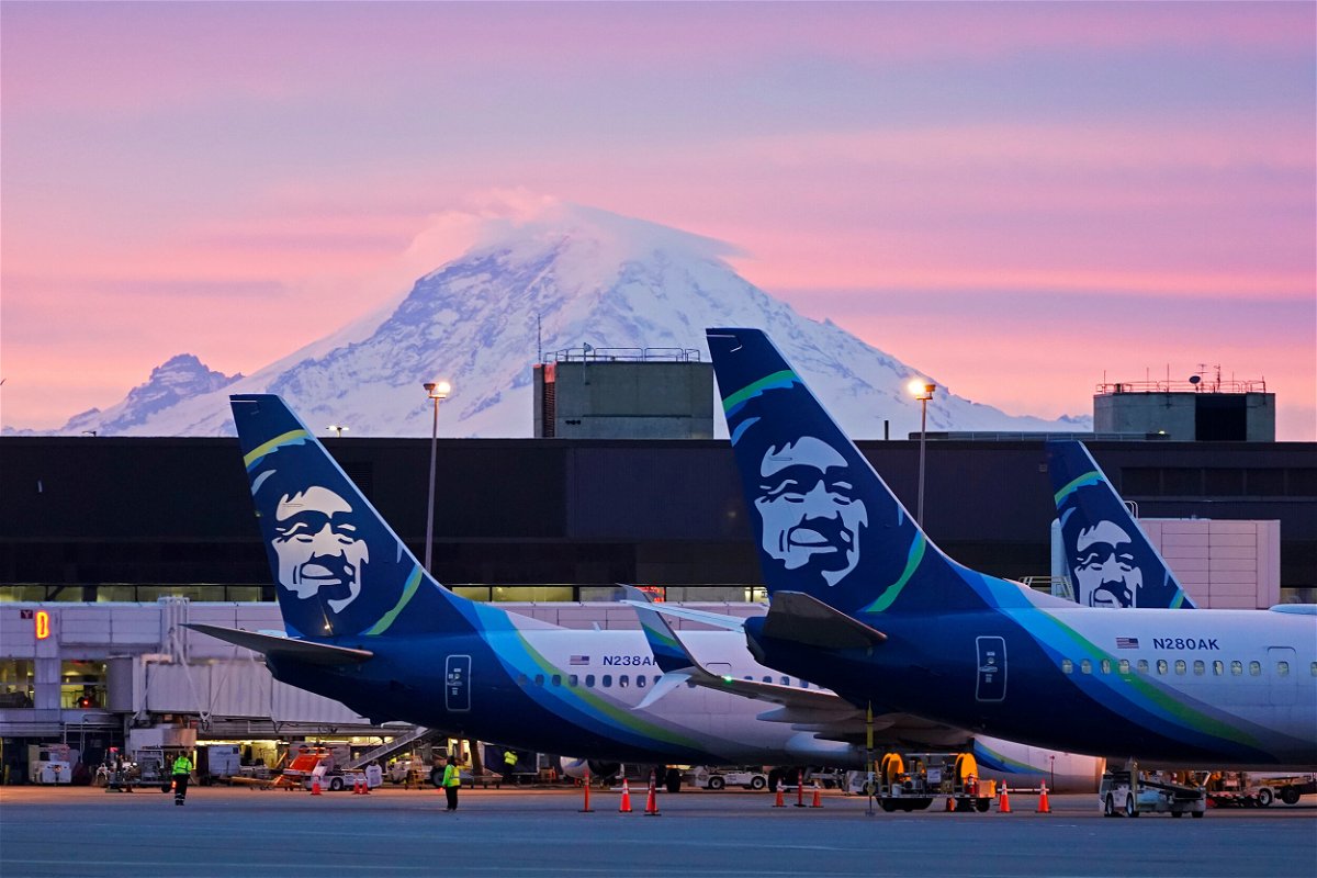 <i>Ted S. Warren/AP/FILE</i><br/>Two Muslim men have filed a federal discrimination suit against Alaska Airlines for being removed from a plane prior to takeoff.