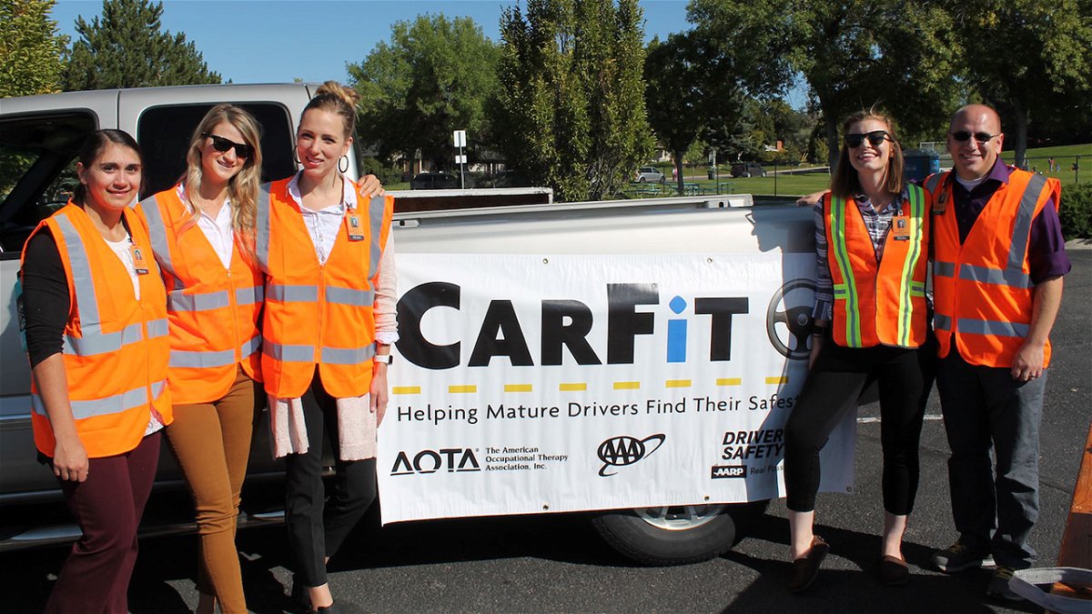 At Carfit 2022, students will help drivers ensure their vehicle settings are safe.