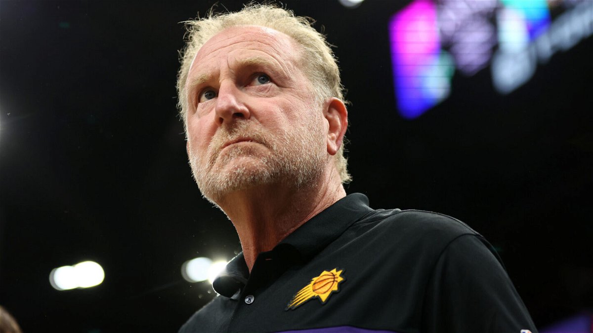 <i>Mark J. Rebilas/USA Today Sports/Reuters</i><br/>Basketball team owner Robert Sarver announced on September 21 that he will sell the NBA's Phoenix Suns and the WNBA's Mercury.