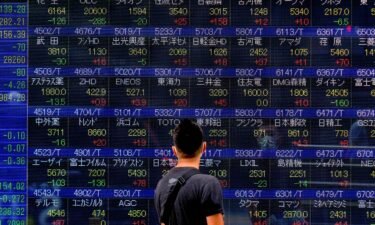 Asian and European stocks fell on September 28 after another turbulent day for US markets