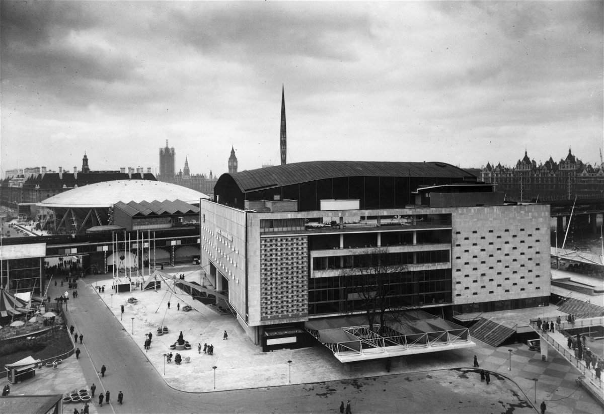 <i>Topical Press Agency/Hulton Archive/Getty Images</i><br/>London's Royal Festival Hall in 1951.