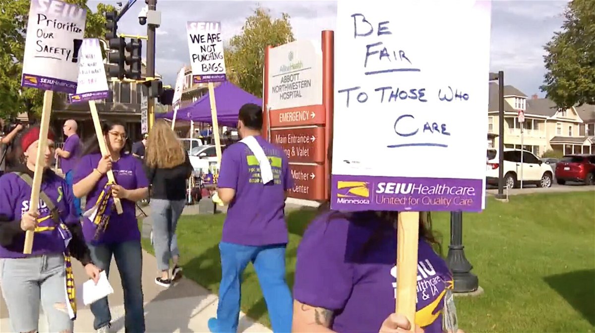 <i>WCCO</i><br/>More than a hundred mental health workers with Allina Health in Minneapolis are on the picket line Monday.