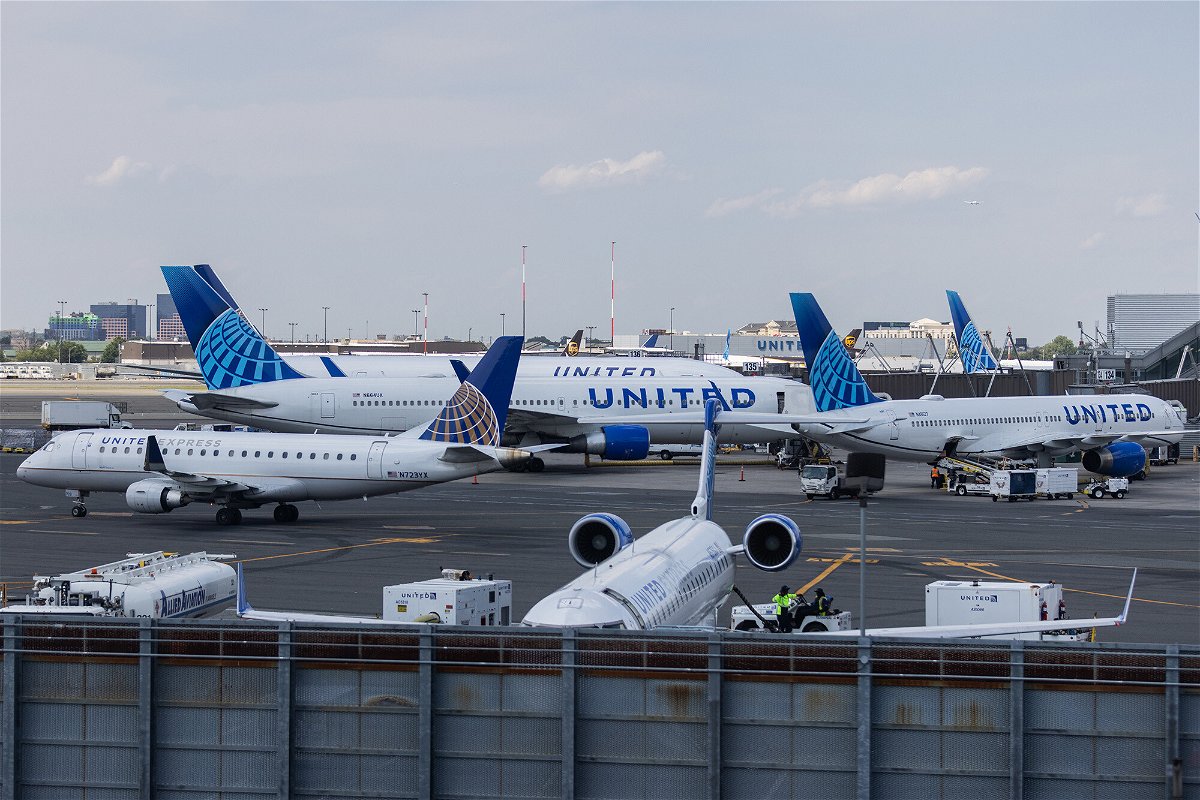 <i>Jeenah Moon/Getty Images</i><br/>A passenger who allegedly took hallucinogen before boarding a United Airlines flight in Miami last week was arrested after allegedly assaulting two members of the flight crew.