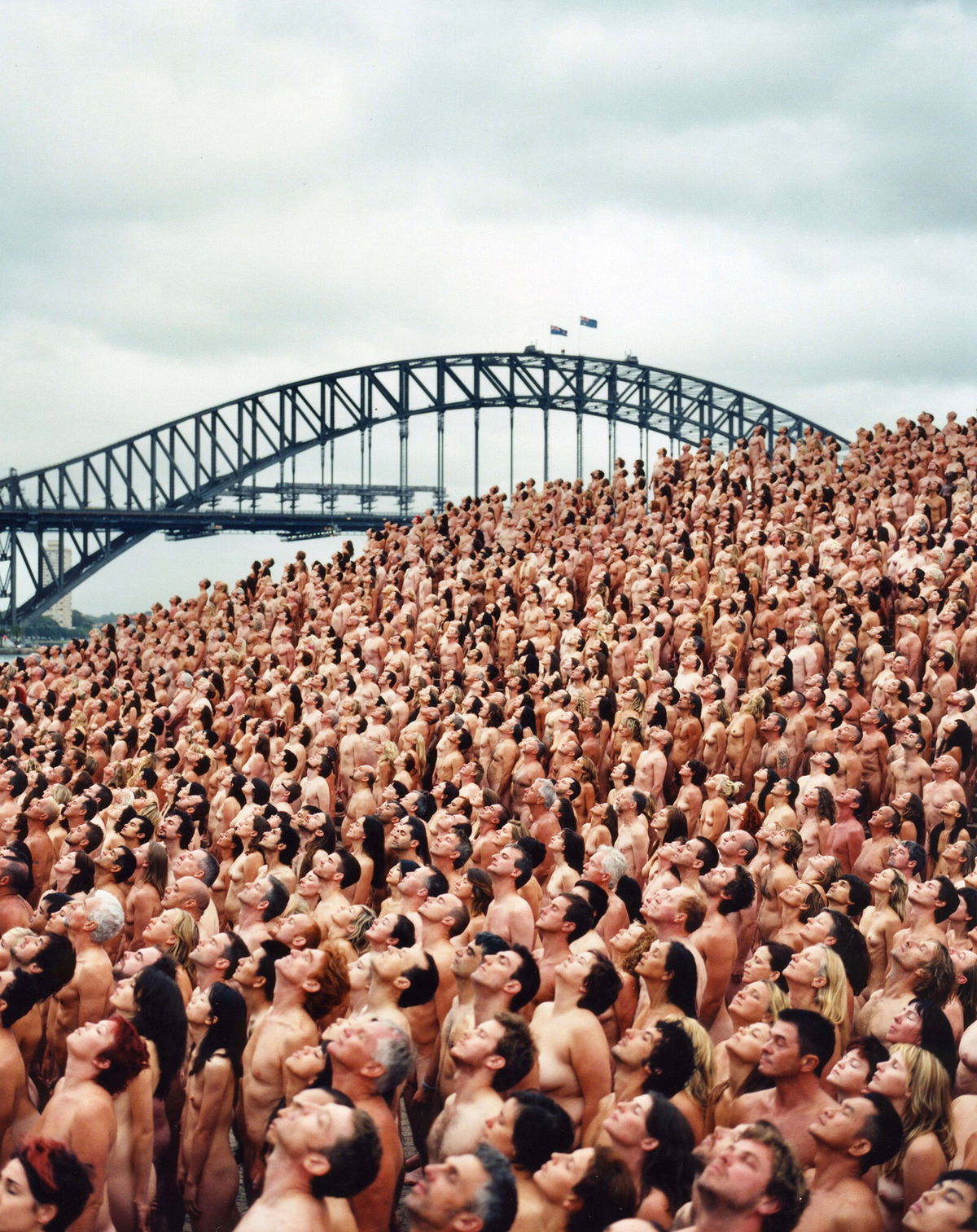 Artist Spencer Tunick wants volunteers for mass nude photo shoot in Sydney  - LocalNews8.com - KIFI