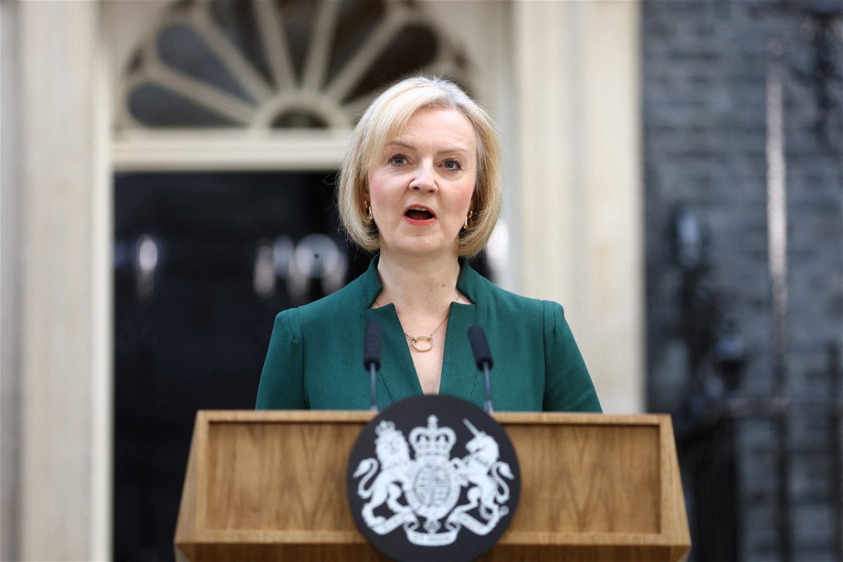 <i>Hannah McKay/Reuters</i><br/>Liz Truss delivers a speech on her last day in office as British Prime Minister