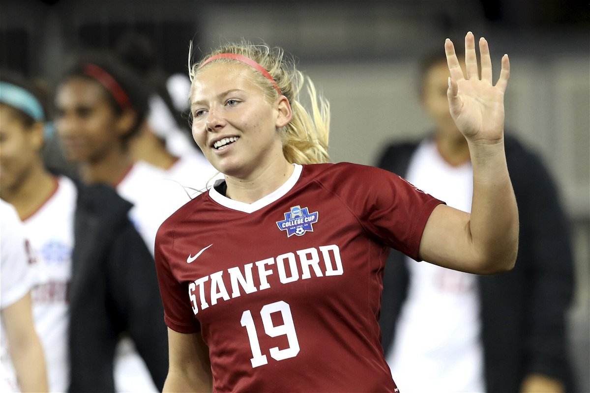 <i>Ray Chavez/Bay Area News Group/AP</i><br/>Stanford goalkeeper Katie Meyer acknowledges the crowd after the team's win over UCLA in a semifinal of the NCAA Division I women's soccer tournament in San Jose