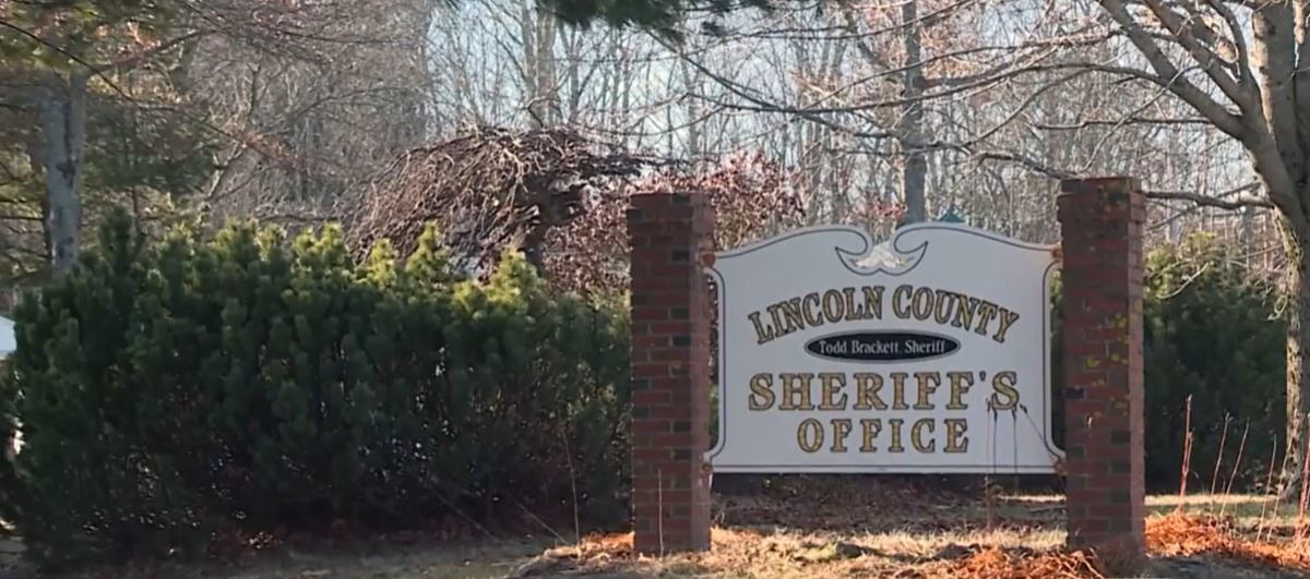 <i>WPTZ</i><br/>The Lincoln County Sheriff's office is continuing the investigation into the death of a toddler on Christmas Day.
