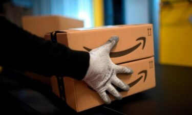 Thousands of customers looking to purchase an item on Amazon early Wednesday encountered an error message on the e-commerce site's checkout page.