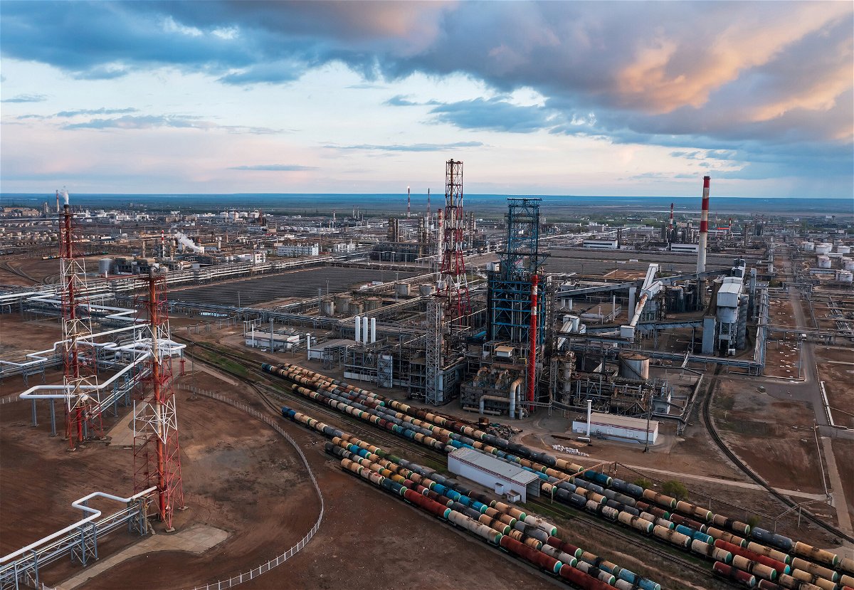 <i>Reuters</i><br/>A general view shows Lukoil oil refinery in Volgograd