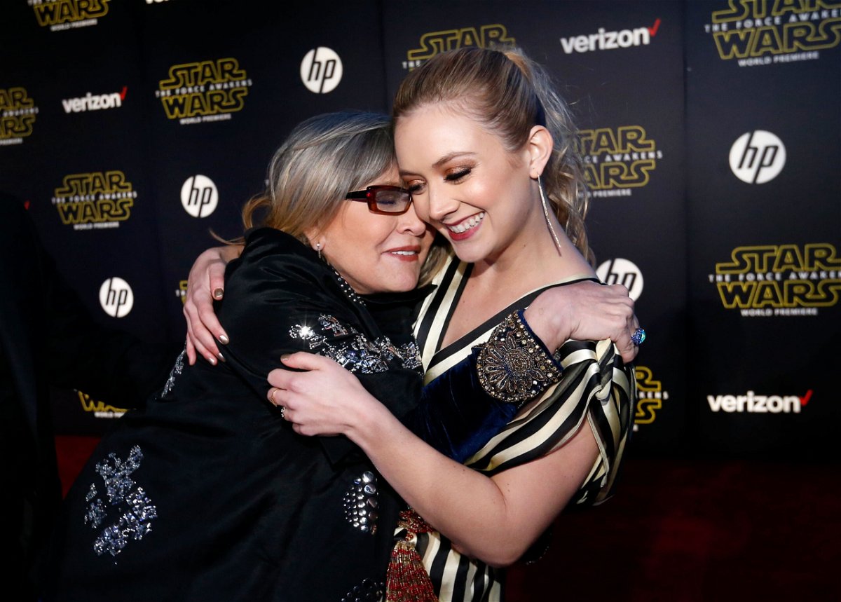 <i>Mario Anzuoni/Reuters</i><br/>Carrie Fisher (L) and Billie Lourd in 2015