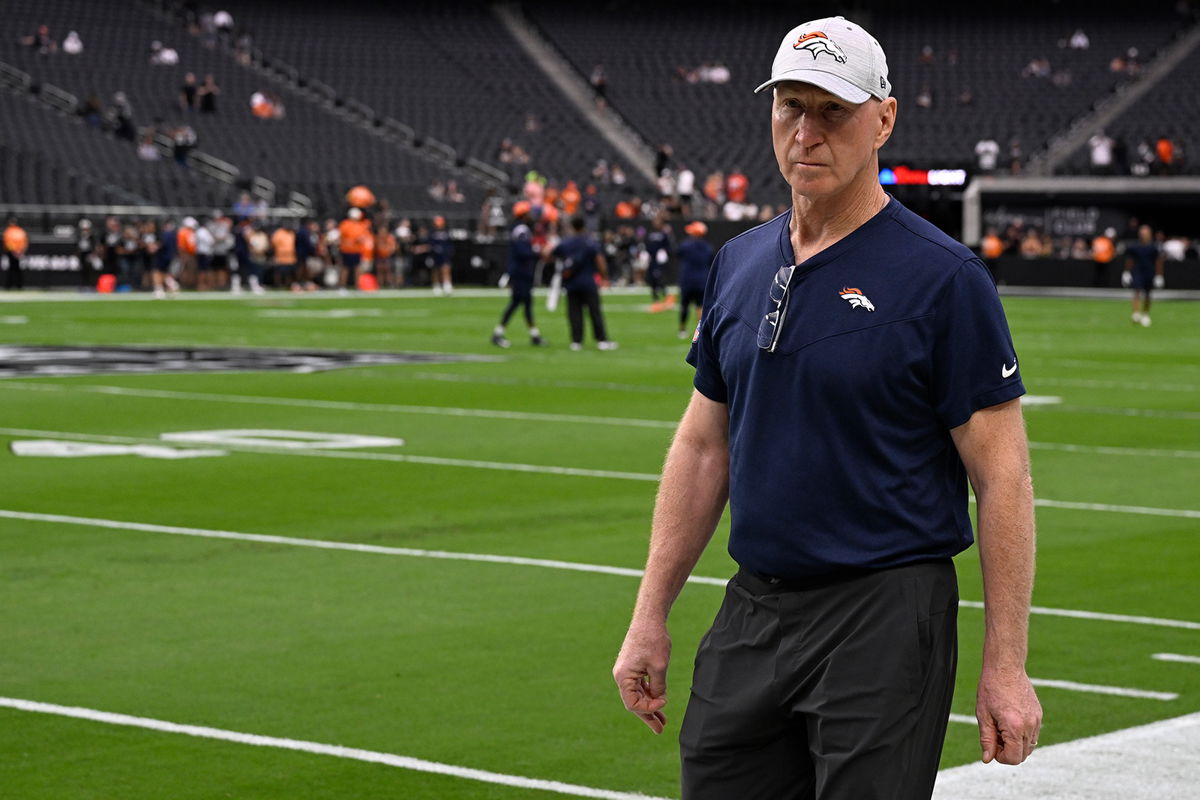 <i>RJ Sangosti/MediaNews Group/The Denver Post /Getty Images</i><br/>Jerry Rosburg was hired by the Broncos as Senior Assistant in September.