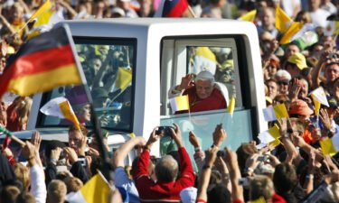 Global leaders have paid homage to the former German-born pope