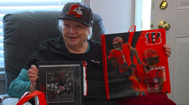 <i>WLWT</i><br/>Eighty-four-year-old Floreda Foister is a huge Bengals fan