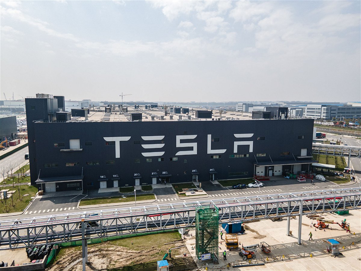 <i>Xiaolu Chu/Getty Images</i><br/>Tesla's shares plunge further on weaker than expected sales. Pictured is the Tesla Gigafactory Shanghai on March 29