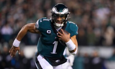 Jalen Hurts in action during the Eagles'  divisional round playoff game against the New York Giants.