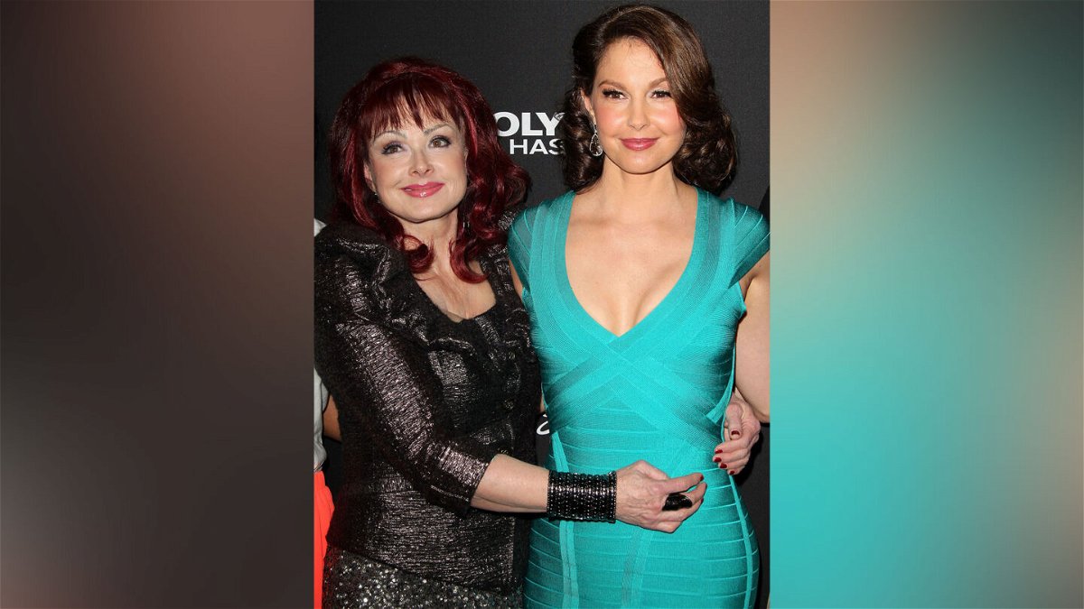 <i>Broadimage/Shutterstock</i><br/>Ashley Judd says she needed therapy to cope with the recent media coverage of her mother's death. Naomi Judd (L)  and Ashley Judd are pictured here in 2013 in Los Angeles.