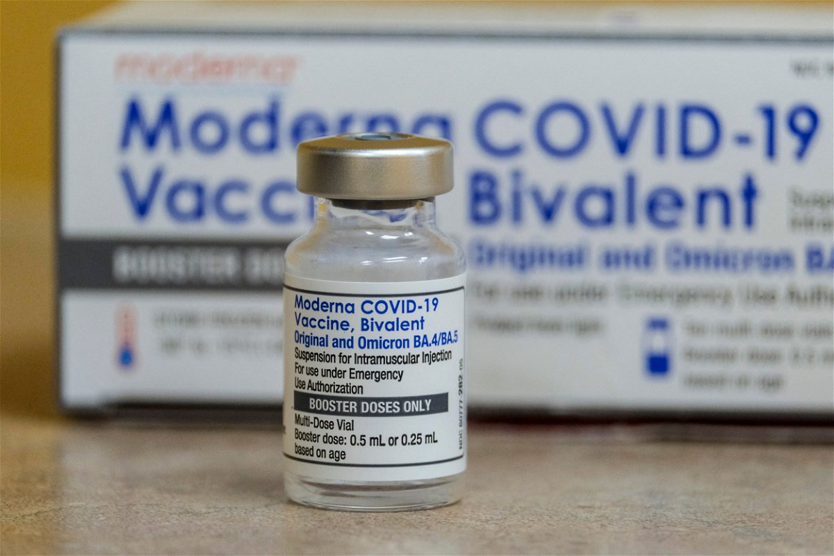 FDA vaccine advisers are 'disappointed' and 'angry' that early data about the new Covid-19 booster shot wasn't presented for review last year. This photo shows a vial of the Moderna Covid-19 vaccine, Bivalent, on October 6, 2022.