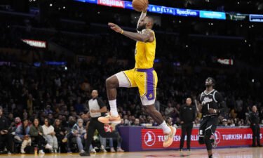 LeBron James dunks against the Los Angeles Clippers on Tuesday.