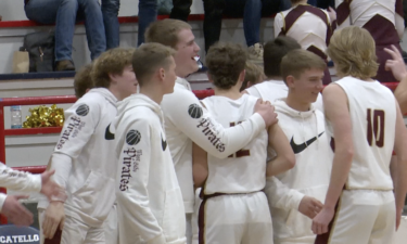 West Side hangs on to advance to state with win over North Fremont