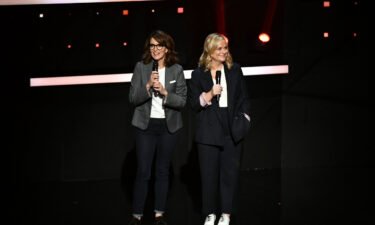 (From left) Tina Fey and Amy Poehler