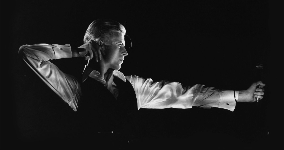 <i>Courtesy V&A</i><br/>Bowie as The Thin White Duke from the 1976 Station to Station Tour.