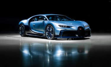 The Bugatti Chiron Profilée is painted in a special color called Argent Atlantique