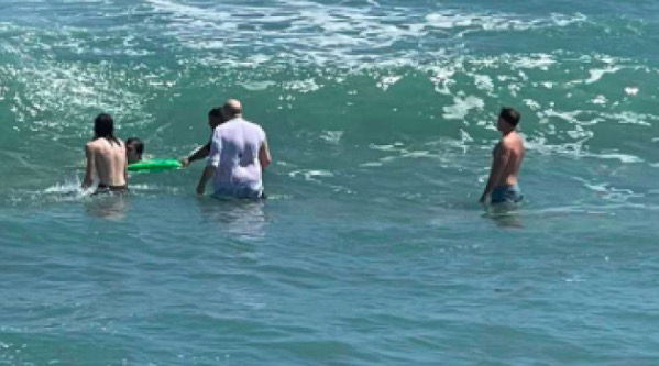 <i>Martin County Sheriff's Office/Facebook</i><br/>Martin County Sheriff's Office deputy Jake Blaszyk helped rescue four swimmers caught in a dangerous rip current.