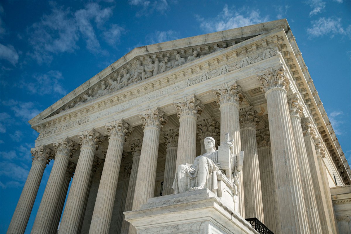 <i>Al Drago/Getty Images</i><br/>The Supreme Court urged by the Department of Justice and other parties to sidestep independent state legislature dispute