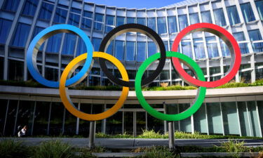 More than 300 fencers have written to the International Olympic Committe regarding Russian and Belarusian athletes.